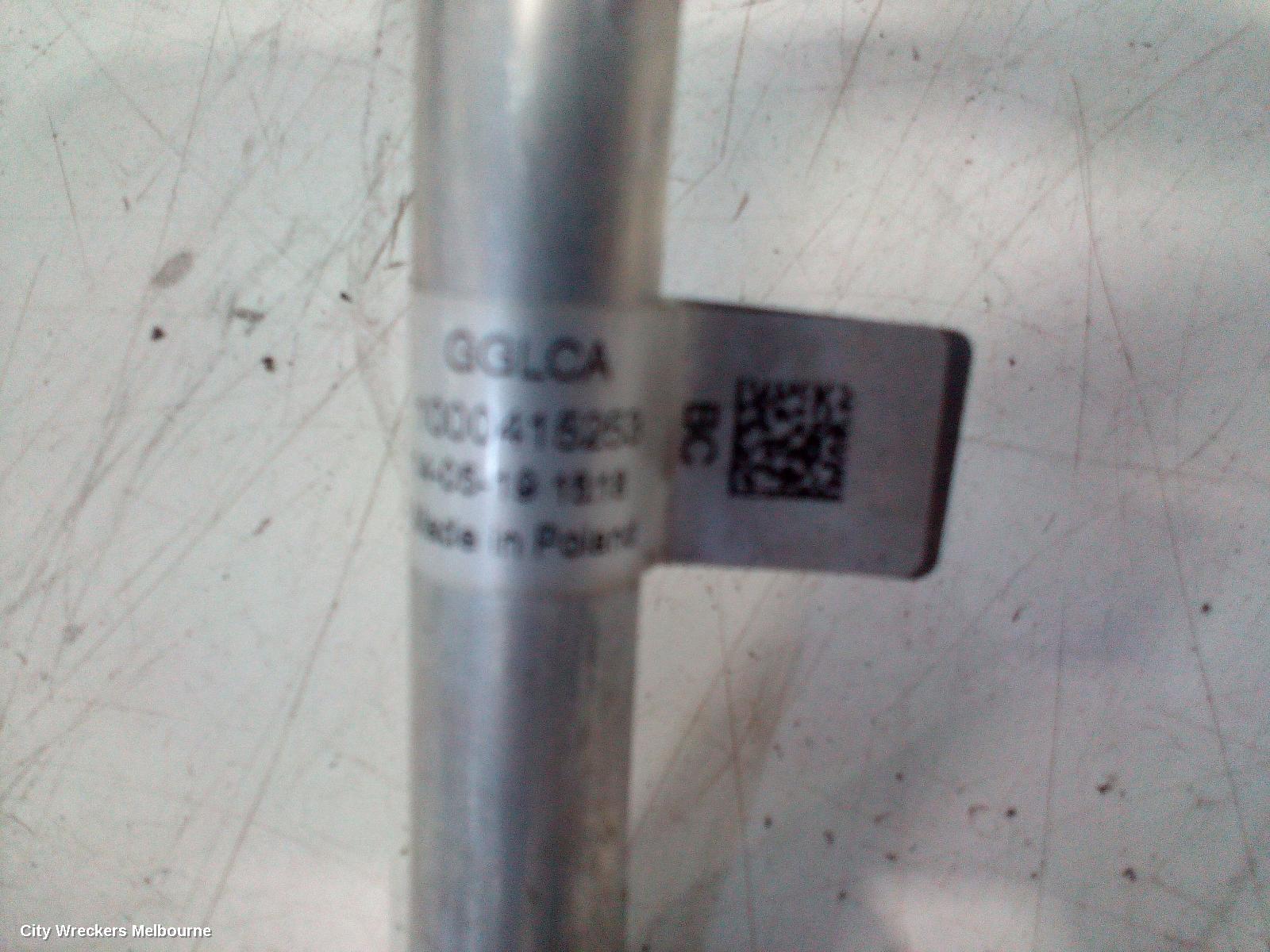 LAND ROVER DISCOVERY SPORT A/C HOSES, L550, 01/2015 ONWARDS