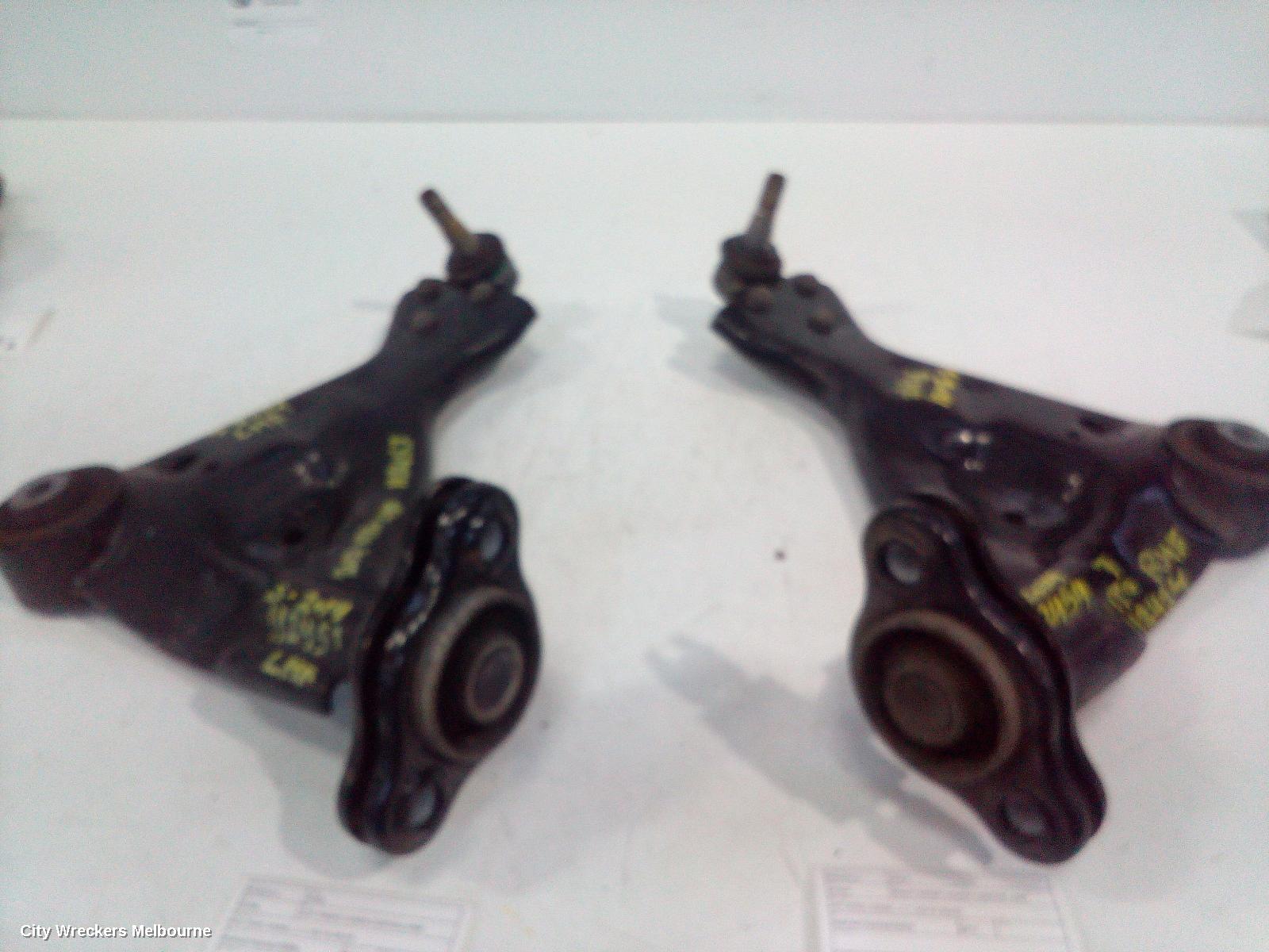 MERCEDES VITO LEFT FRONT LOWER CONTROL ARM, 447, RWD, DIESEL, 2.1, 03/2015 - 02/2022