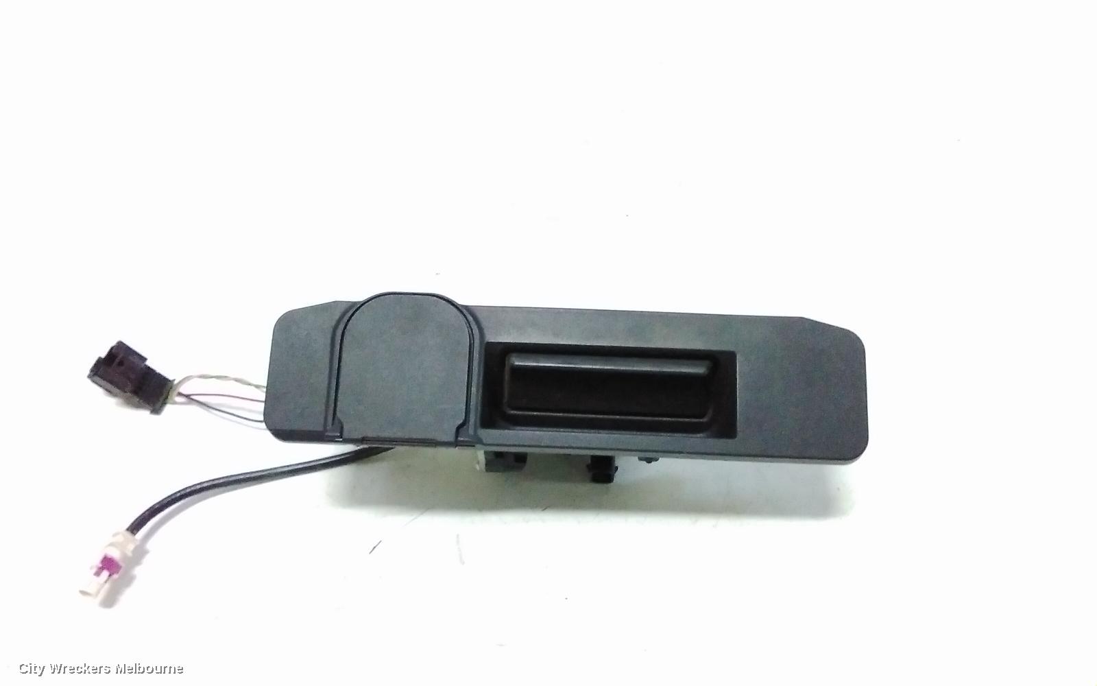MERCEDES VITO TAILGATE HANDLE, 447, 03/2015 ONWARDS