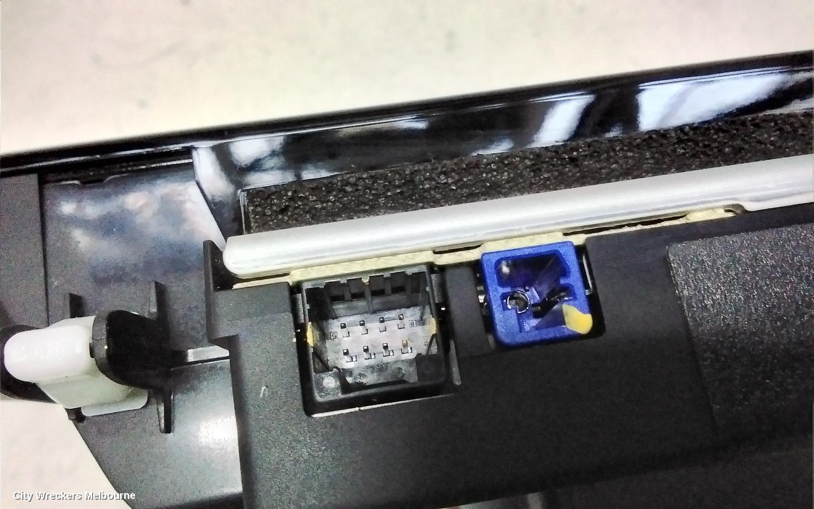 MAZDA 3 RADIO/CD/DVD/SAT/TV, DISPLAY UNIT, 8.8IN, BP, 03/2019 ONWARDS