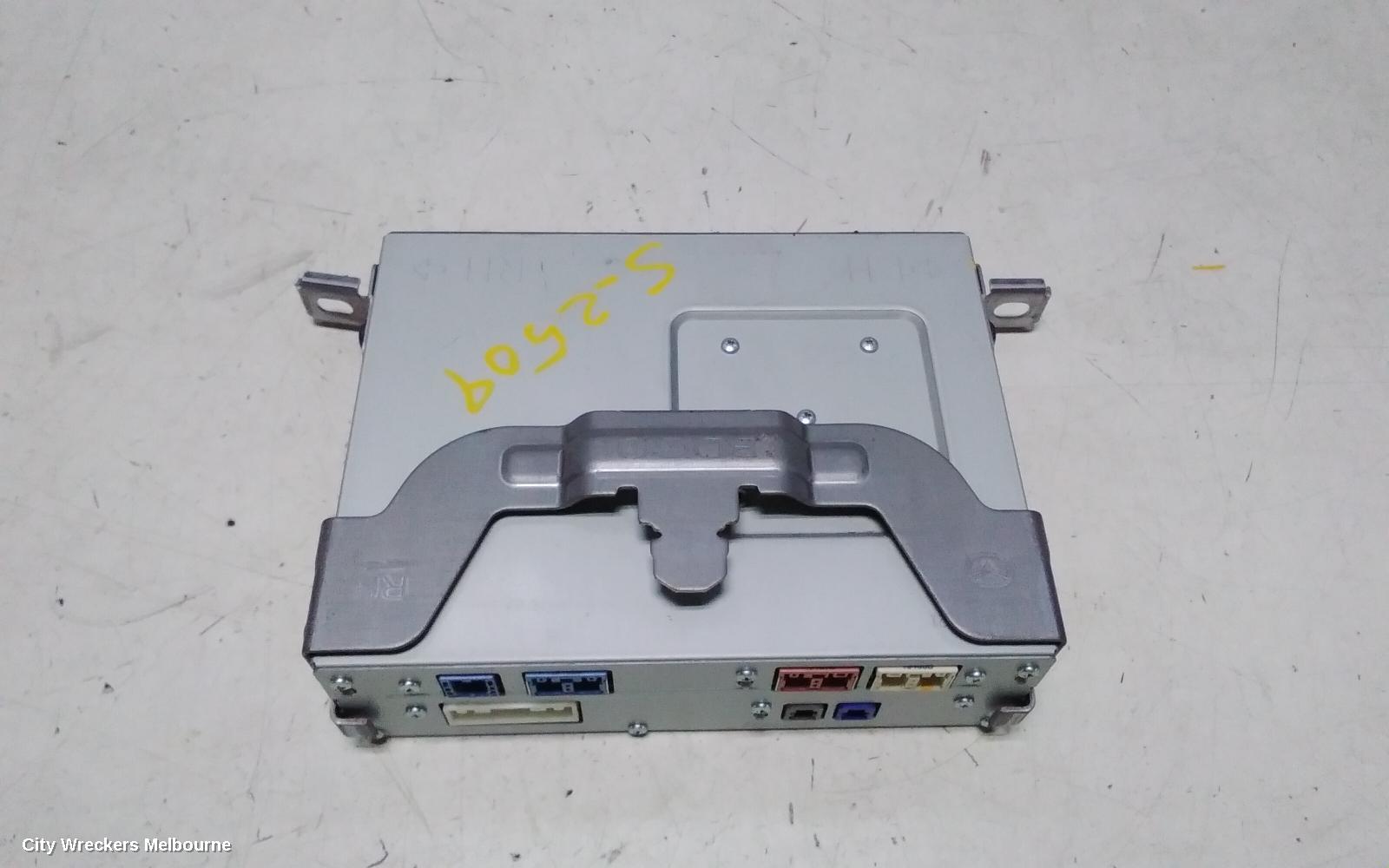MAZDA 3 RADIO/CD/DVD/SAT/TV, DISPLAY UNIT, 8.8IN, BP, 03/2019 ONWARDS