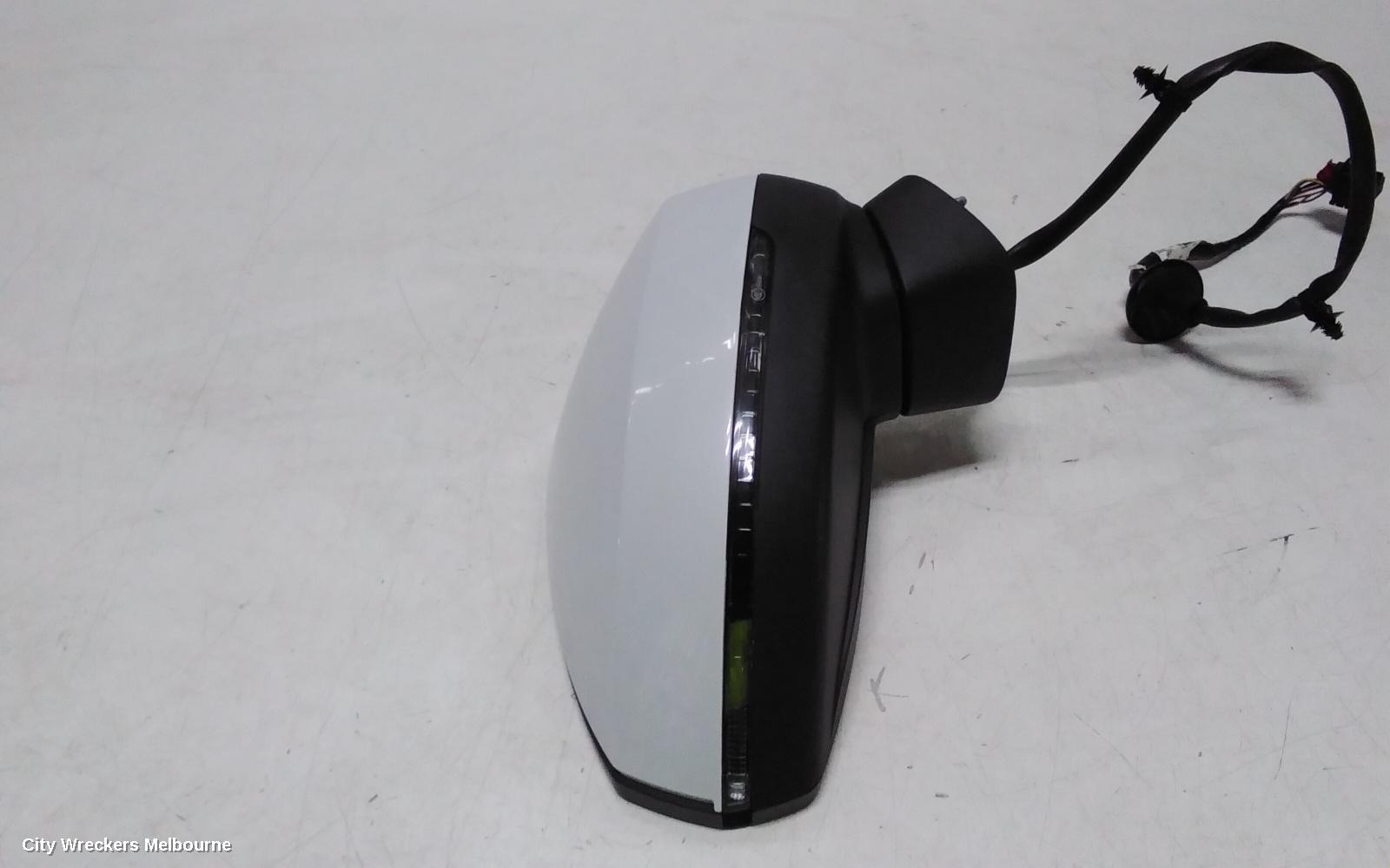 AUDI A3 RIGHT DOOR MIRROR, 8V, A3, SEDAN, POWER FOLD, NON LANE CHANGE ASSIST TYPE (6XK/7Y0), 05/2016 - 10/2020