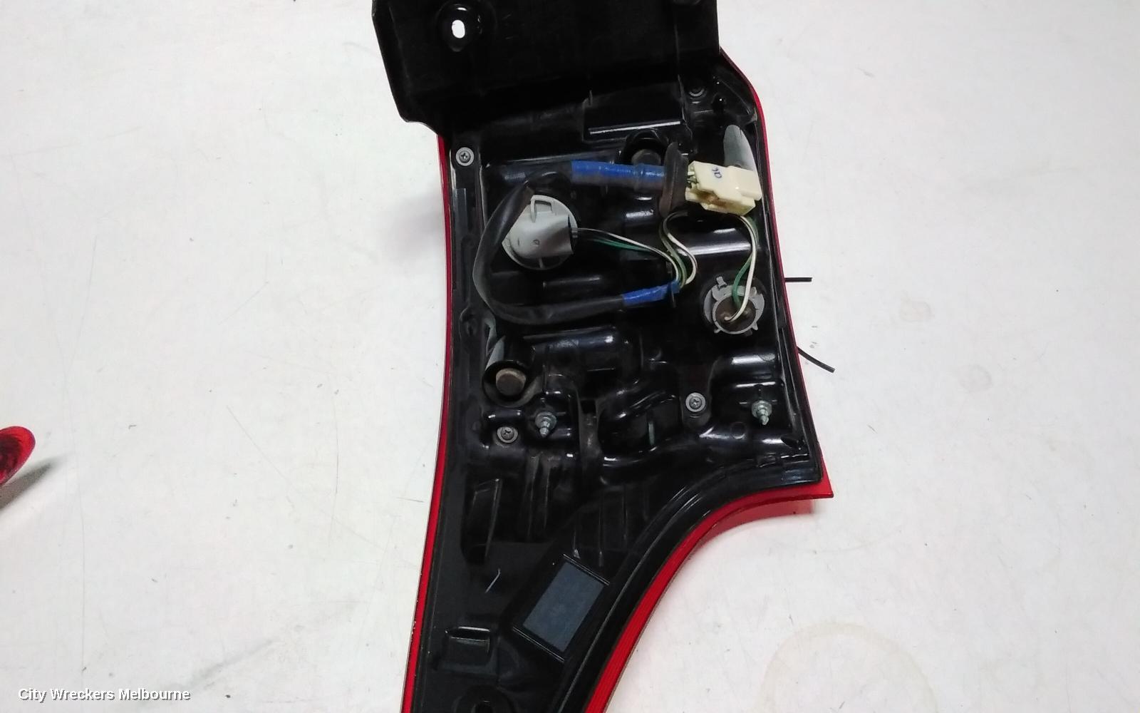 MITSUBISHI OUTLANDER RIGHT TAILLIGHT, ZK-ZL, 04/2015 - 07/2021