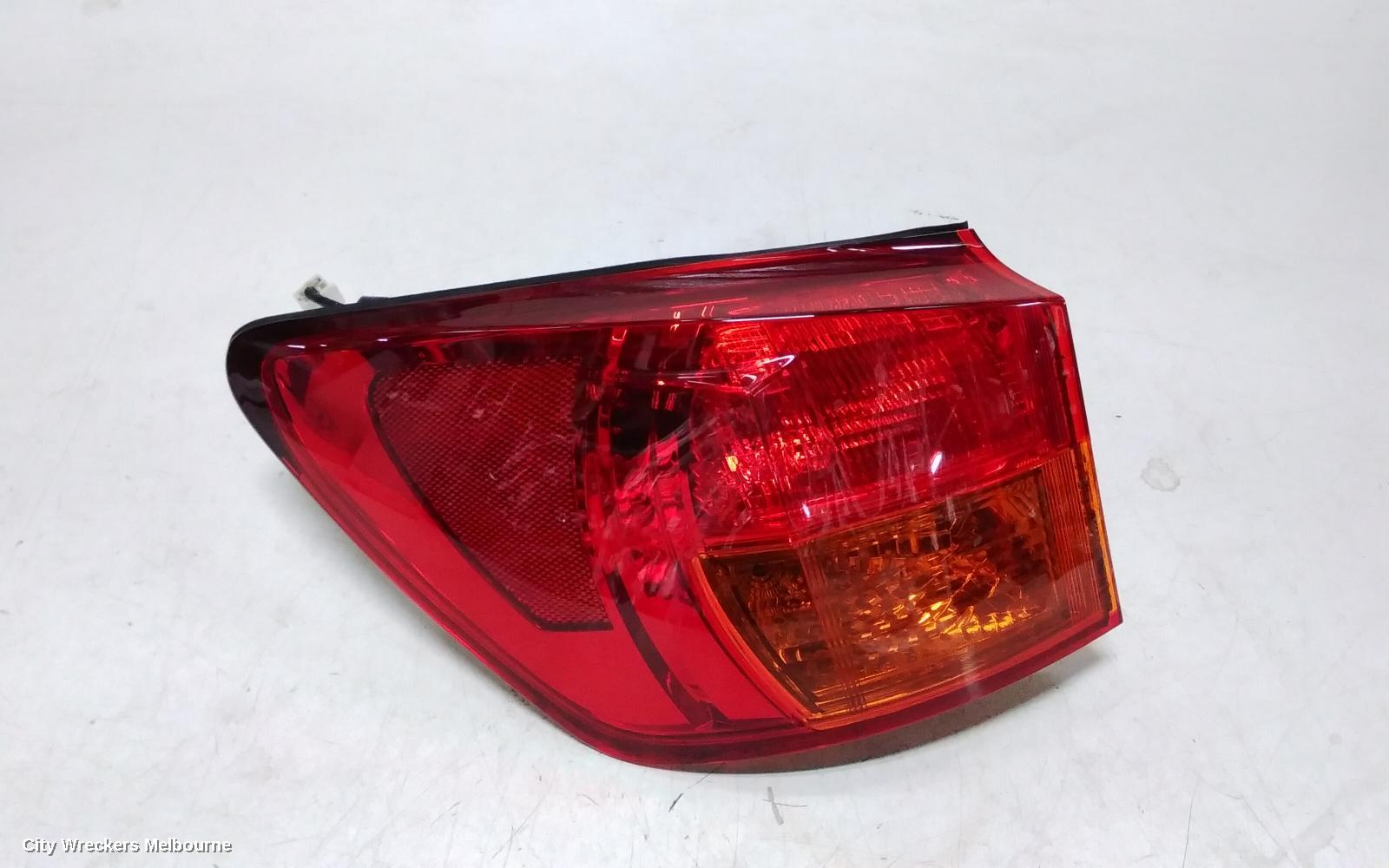 LEXUS IS250/IS250C LEFT TAILLIGHT, IS250, GSE20R, SEDAN, VERTICAL TYPE, 11/2005 - 09/2008