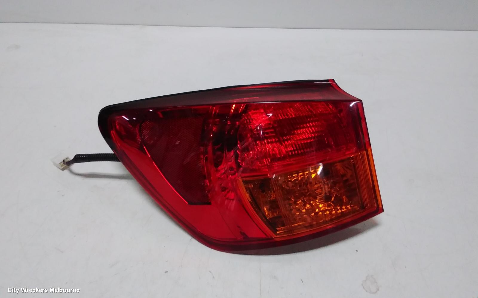 LEXUS IS250/IS250C LEFT TAILLIGHT, IS250, GSE20R, SEDAN, VERTICAL TYPE, 11/2005 - 09/2008