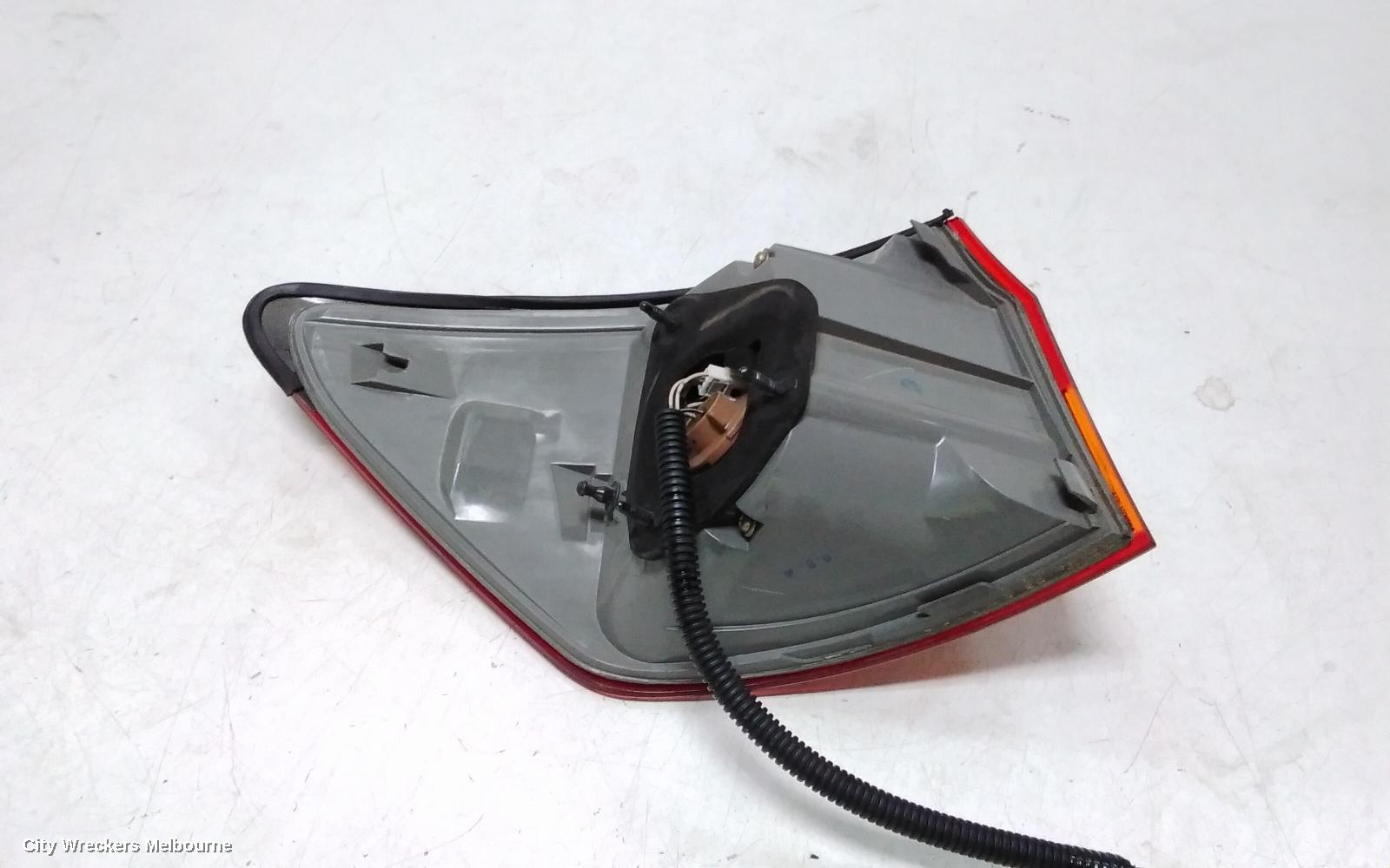 LEXUS IS250/IS250C RIGHT TAILLIGHT, IS250, GSE20R, SEDAN, VERTICAL TYPE, 11/2005 - 09/2008