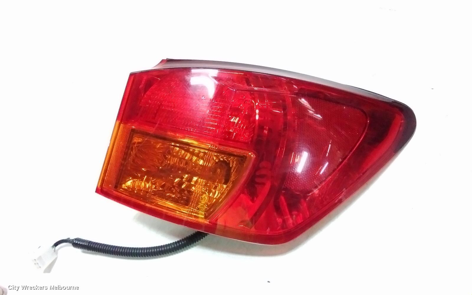 LEXUS IS250/IS250C RIGHT TAILLIGHT, IS250, GSE20R, SEDAN, VERTICAL TYPE, 11/2005 - 09/2008