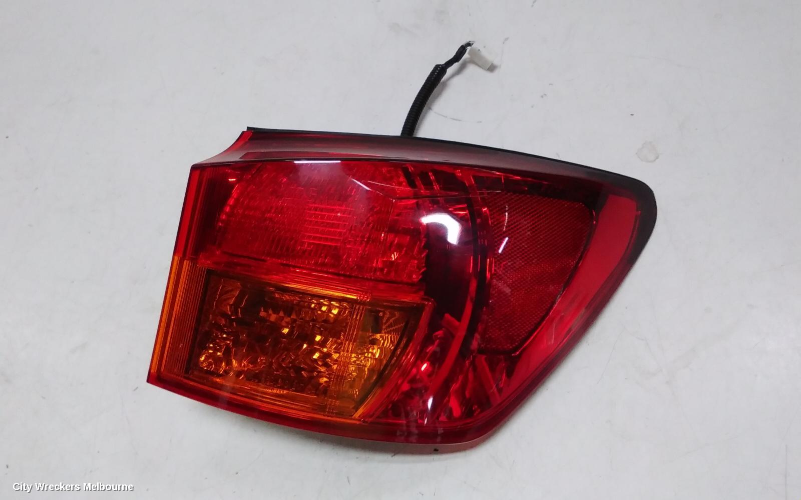 LEXUS IS250/IS250C RIGHT TAILLIGHT, IS250, GSE20R, SEDAN, VERTICAL TYPE, 11/2005 - 09/2008