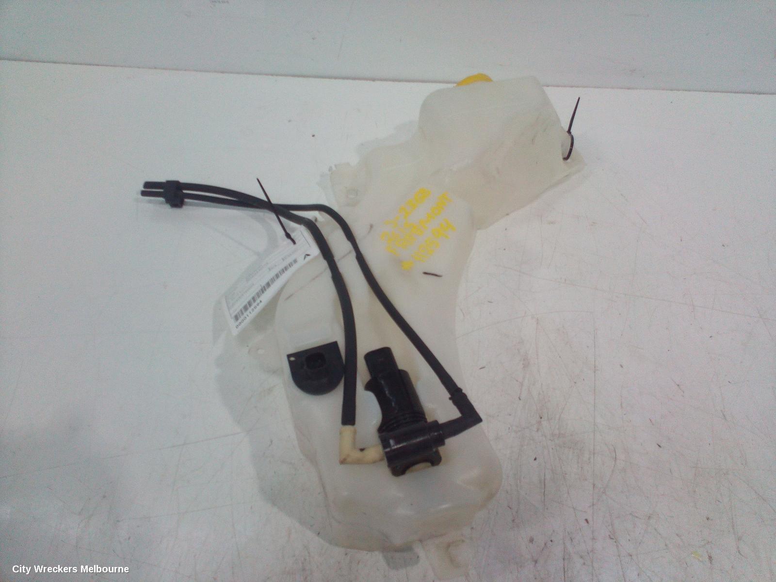 FIAT FREEMONT WASHER BOTTLE, JF, 04/2013 - 01/2017