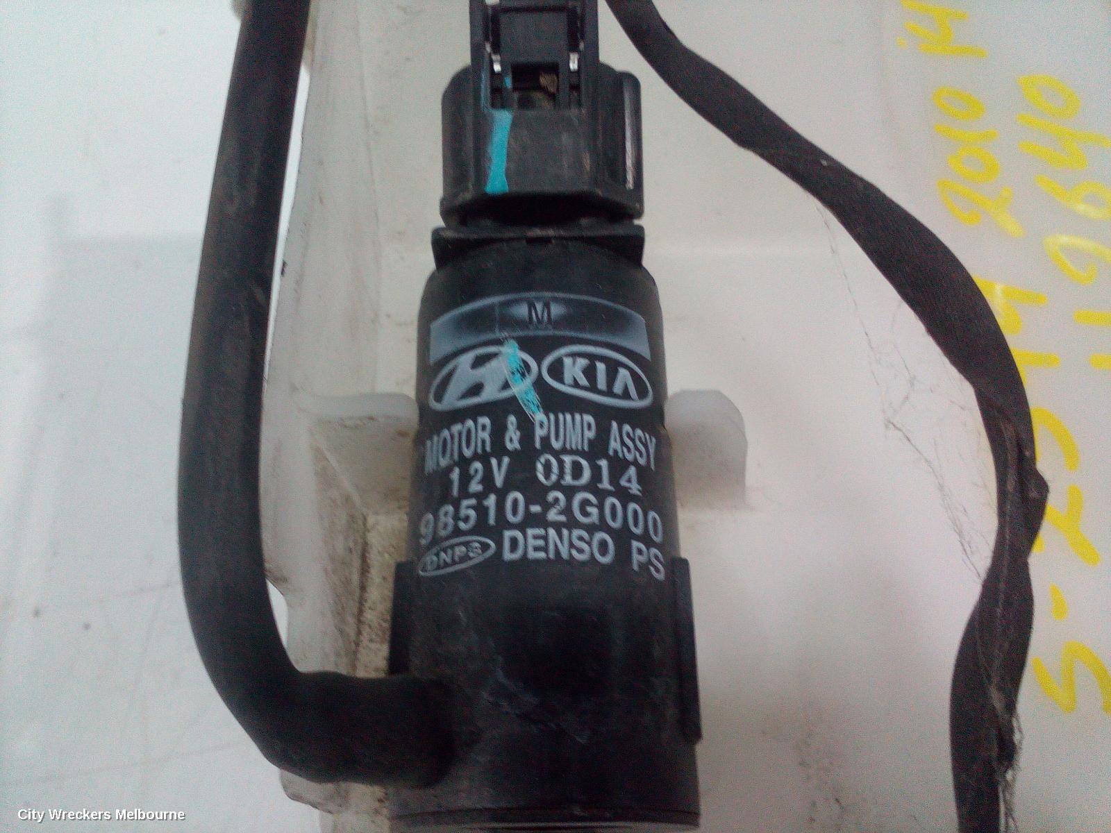HYUNDAI I45 WASHER BOTTLE, WASHER BOTTLE, YF, 02/2010 - 04/2014