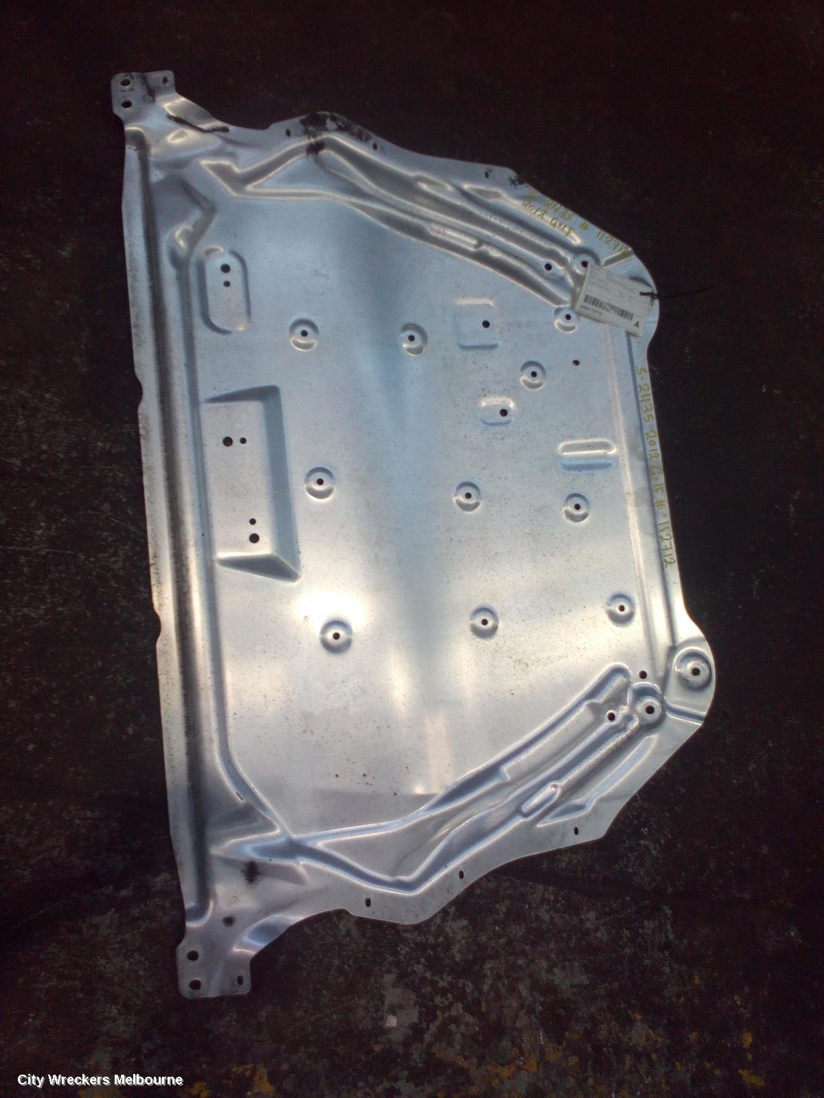 VOLKSWAGEN GOLF LOWER ENGINE SPLASH TRAY, PETROL, 1.4, TWIN CHARGED, CAVD CODE, GEN 6, 10/2008 - 01/2016