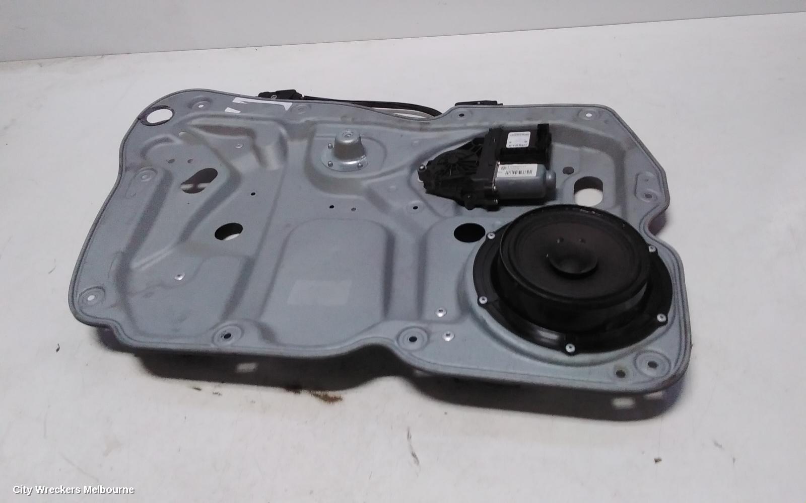 VOLKSWAGEN CADDY LEFT FRONT WINDOW REG/MOTOR, 2K, POWER, 12/2004 - 06/2015