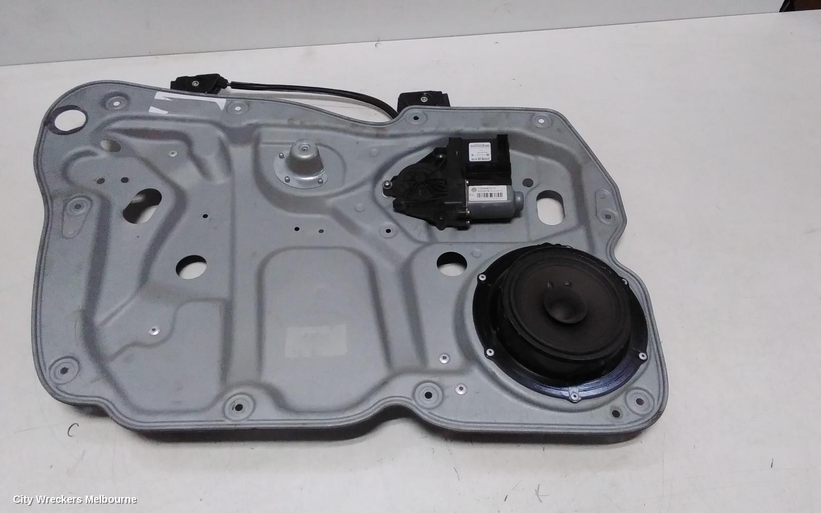 VOLKSWAGEN CADDY LEFT FRONT WINDOW REG/MOTOR, 2K, POWER, 12/2004 - 06/2015