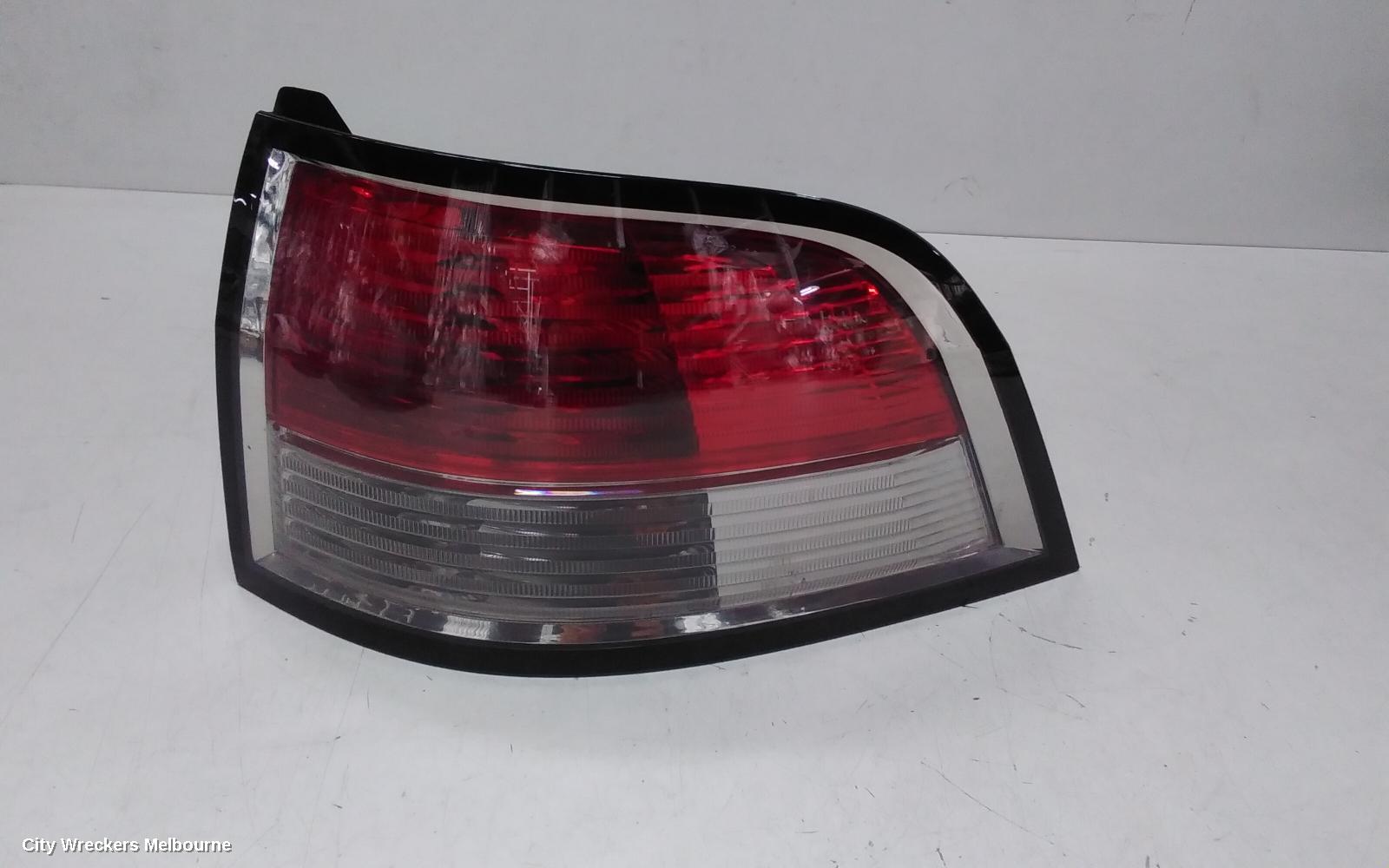 HOLDEN COMMODORE RIGHT TAILLIGHT, VF, WAGON, EVOKE/SV6/SS/INTERNATIONAL/SS-V/CALAIS/CALAIS-V/HSV CLUBSPORT, 05/2013 - 12/2017