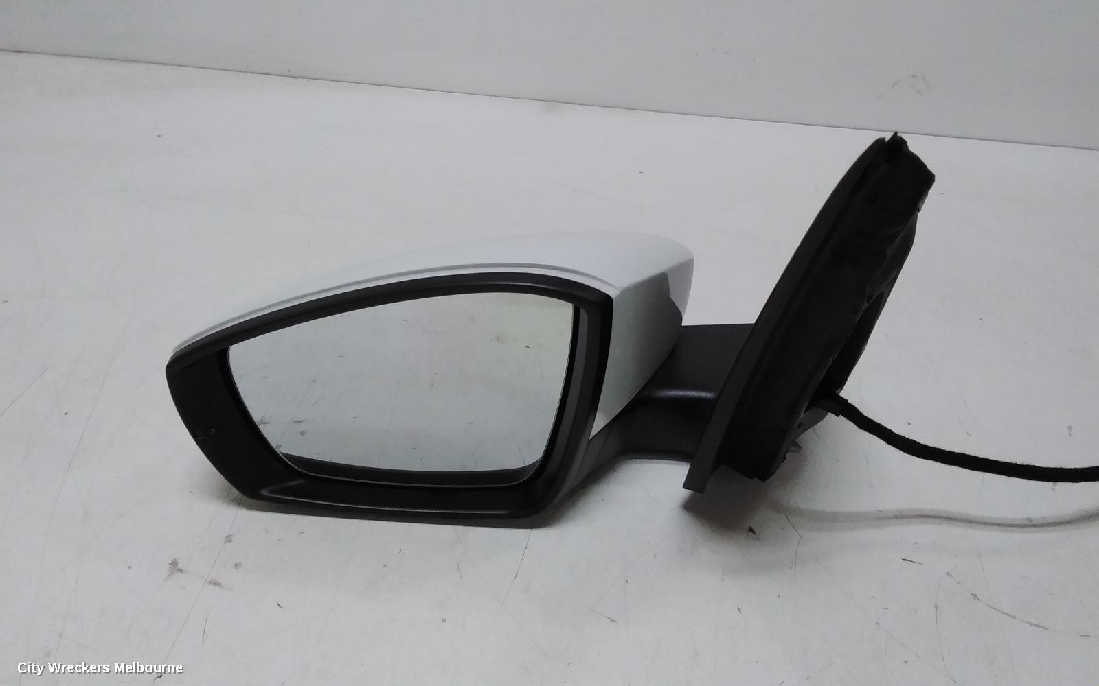 VOLKSWAGEN POLO LEFT DOOR MIRROR, 6R, HEATED TYPE, 05/2014 - 09/2017