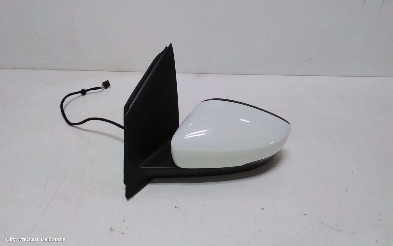 VOLKSWAGEN POLO LEFT DOOR MIRROR, 6R, HEATED TYPE, 05/2014 - 09/2017