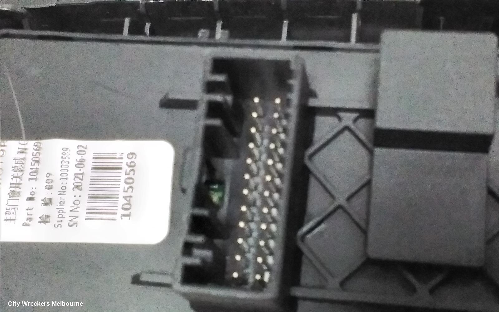 MG MG3 PWR DR WIND SWITCH, RH FRONT (MASTER SWITCH), SZP1, 07/2016 ONWARDS