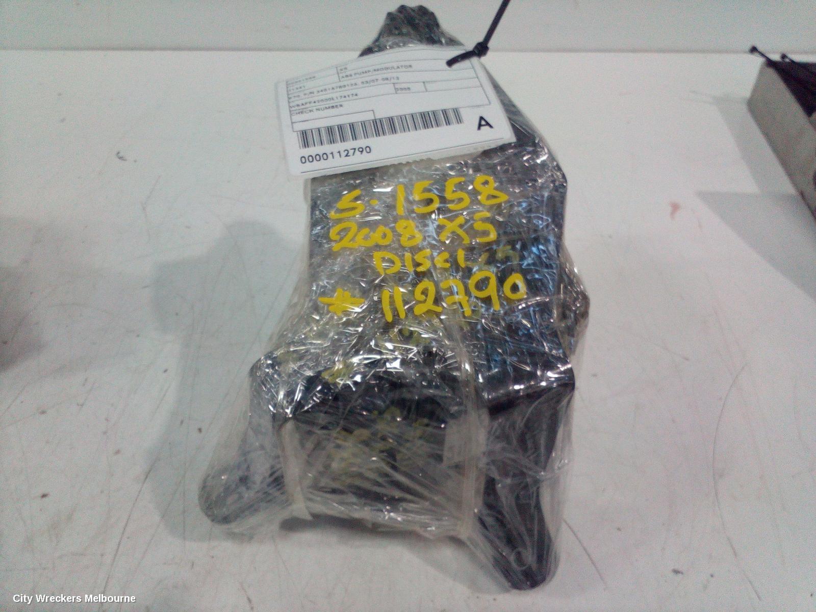 BMW X5 ABS PUMP/MODULATOR, E70, P/N 34516780126, 03/2007 - 08/2013