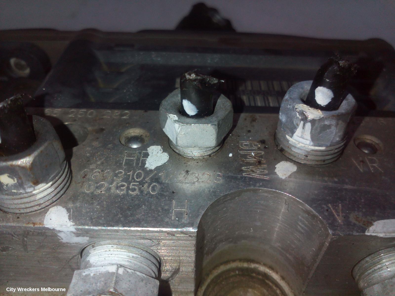 BMW X5 ABS PUMP/MODULATOR, E70, P/N 34516780126, 03/2007 - 08/2013