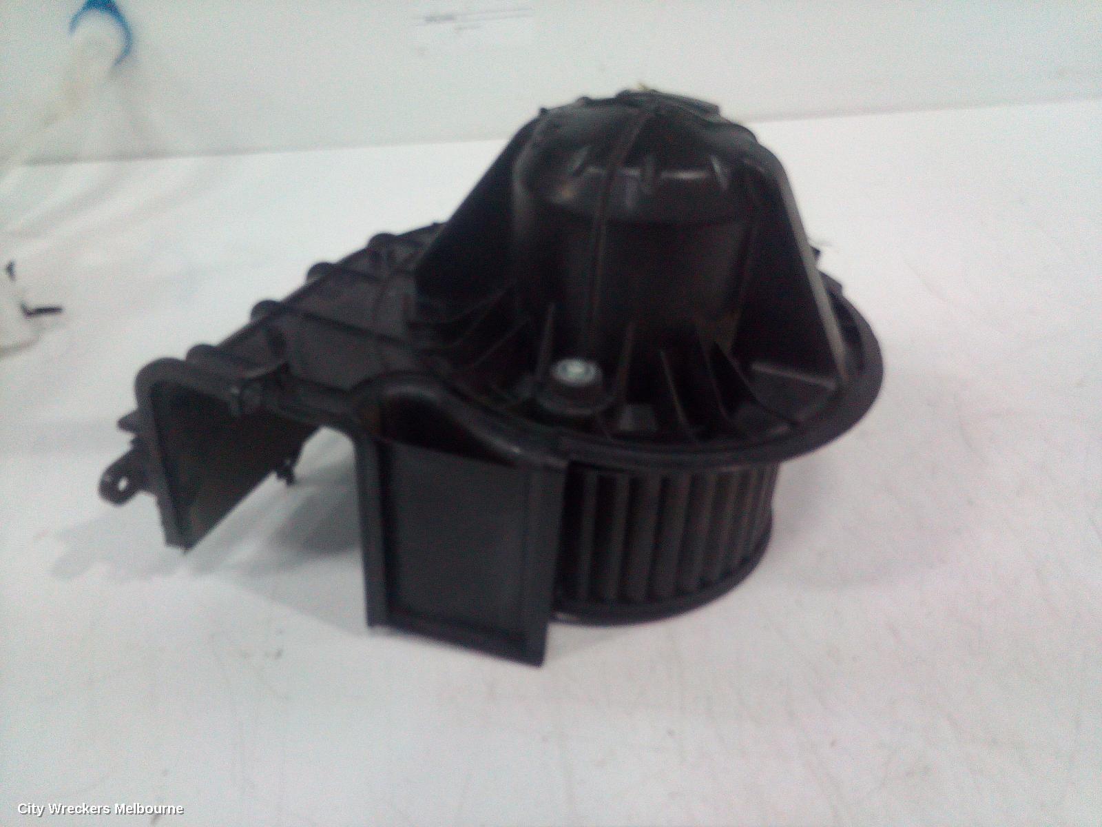 BMW X5 HEATER/AC CONTROLS, E70, W/ SEAT WARMER TYPE, 03/2007 - 08/2013