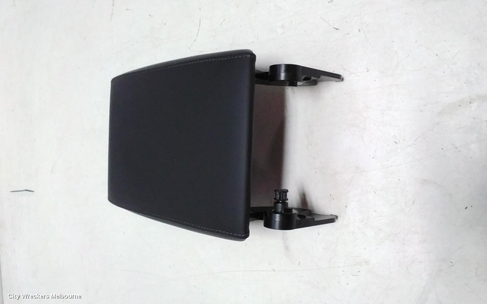 HONDA CRV CONSOLE, RW, 05/2017 - 08/2023