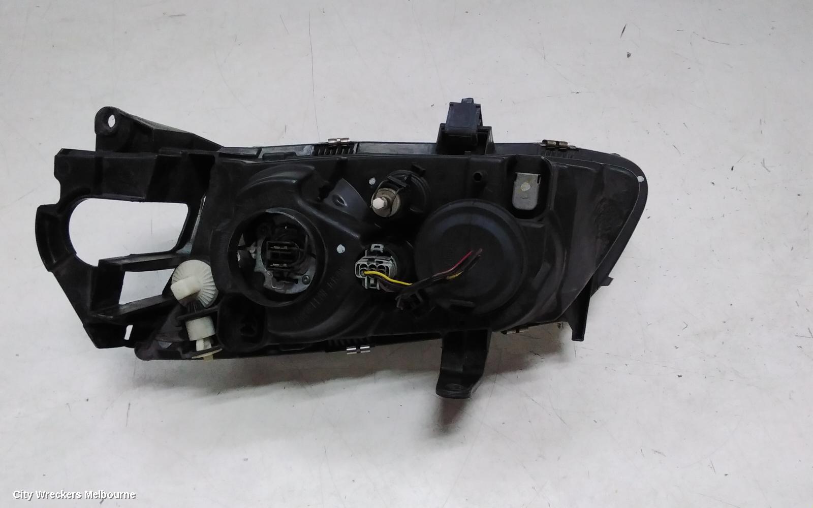 NISSAN PULSAR RIGHT HEADLAMP, N16, HATCH, SEPARATE H/LAMP + C/LIGHT, 06/2001 - 07/2003