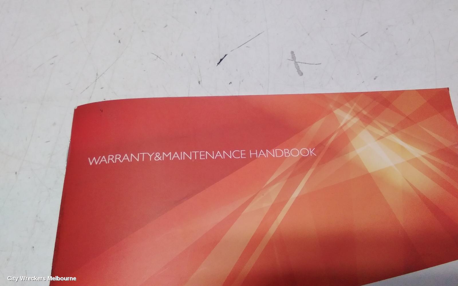 MG ZS OWNERS HANDBOOK, AZS1, 09/2017 - 06/2025