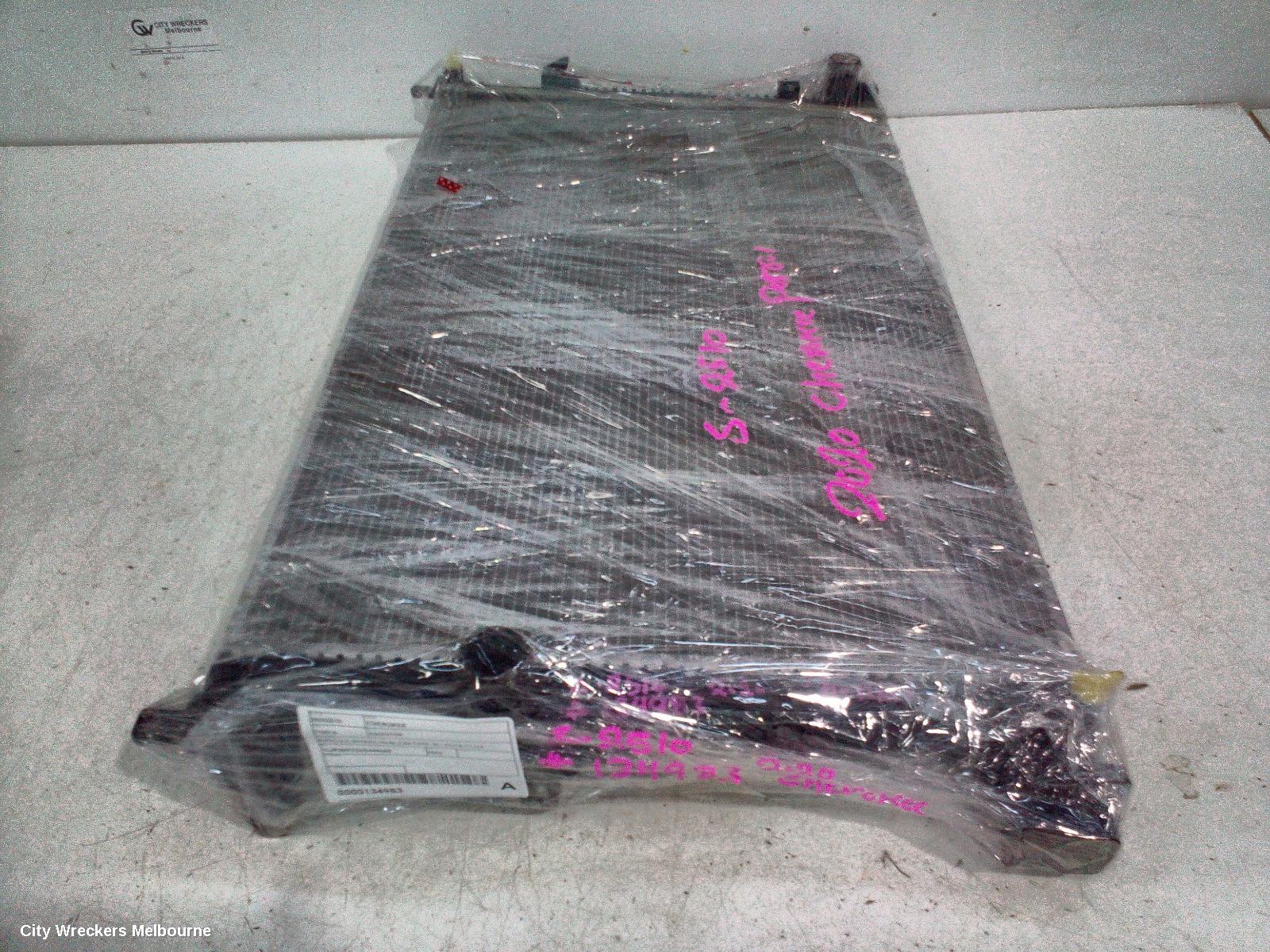 JEEP CHEROKEE RADIATOR, AUTO, 3.2, PETROL, DUAL FAN TYPE, KL, 04/2018 - 11/2022