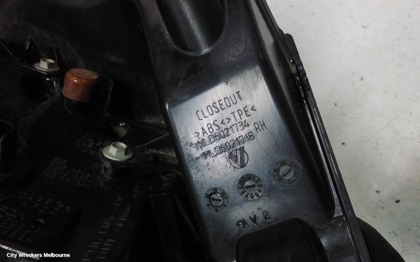 JEEP CHEROKEE RIGHT TAILLIGHT, KL, IN BODY, 04/2018 - 11/2022