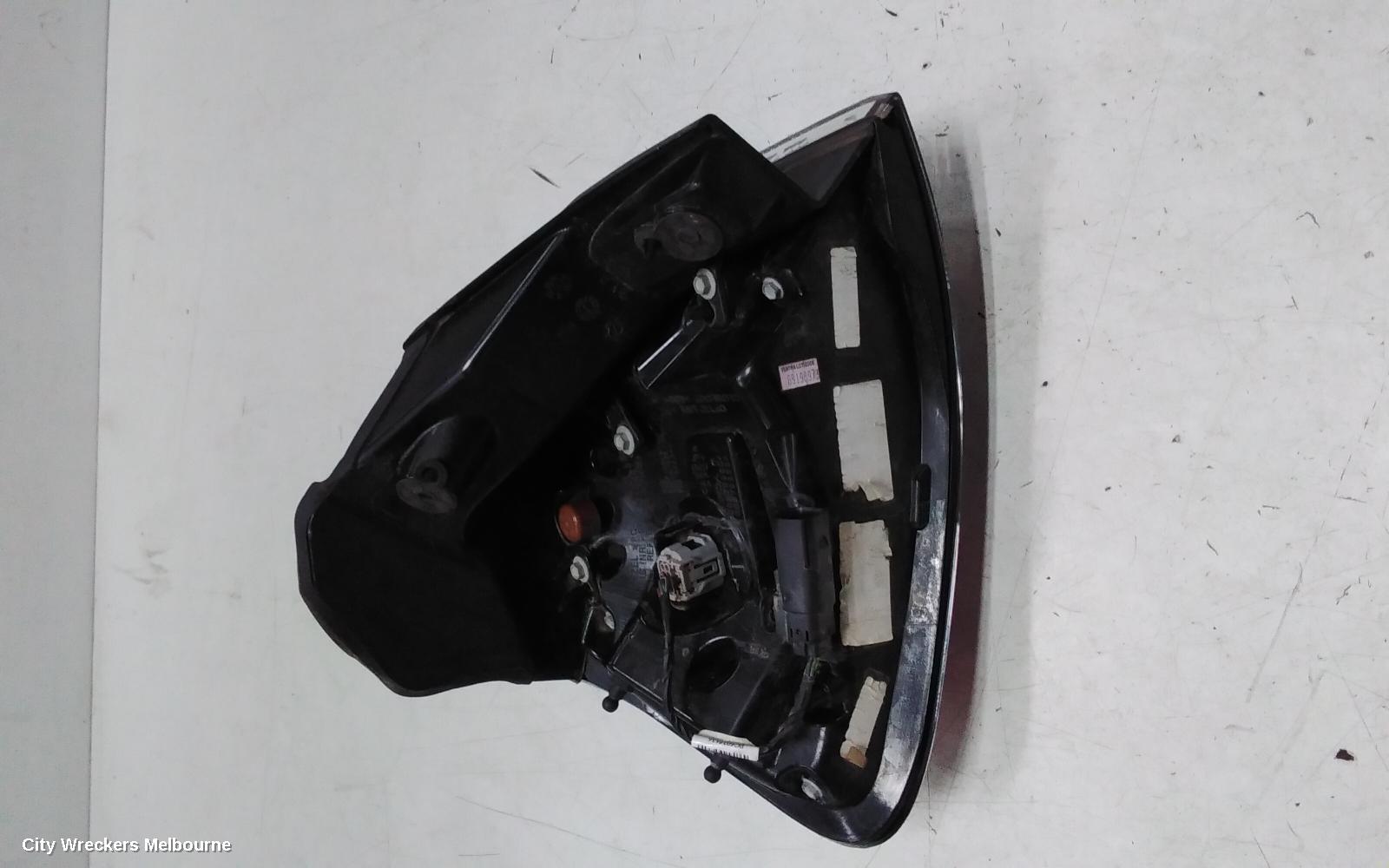 JEEP CHEROKEE RIGHT TAILLIGHT, KL, IN BODY, 04/2018 - 11/2022
