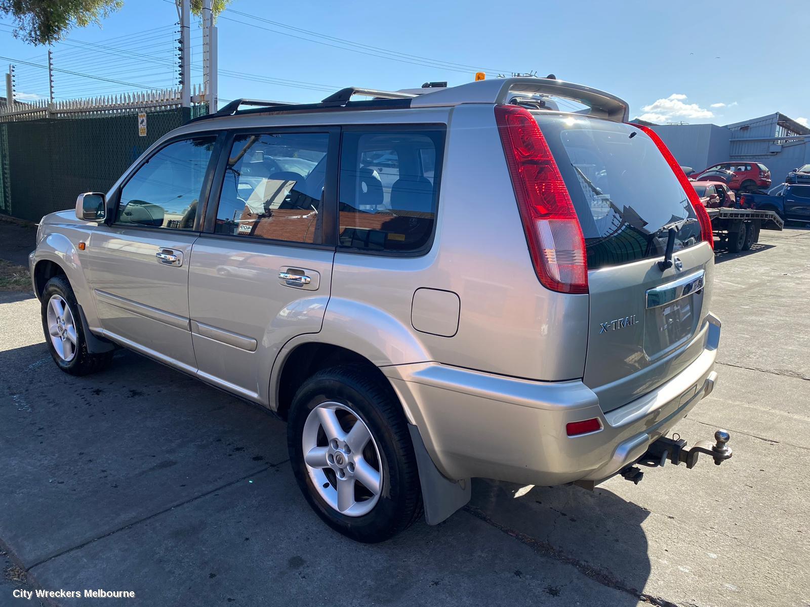 NISSAN XTRAIL LEFT FRONT DOOR, T30, 10/2001 - 09/2007