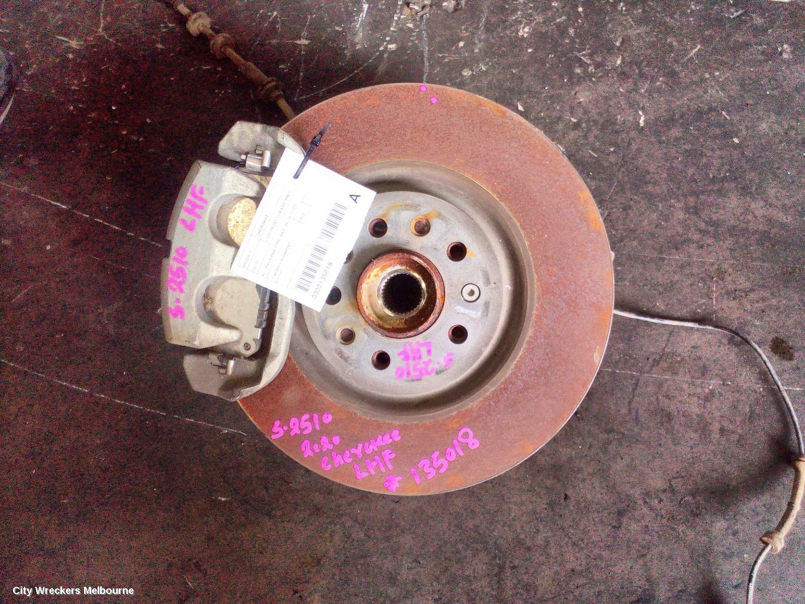 JEEP CHEROKEE LEFT FRONT HUB ASSEMBLY, KL, TRAILHAWK TYPE, 4WD, 04/2018 - 11/2022