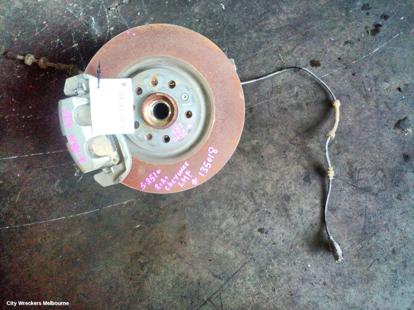 JEEP CHEROKEE LEFT FRONT HUB ASSEMBLY, KL, TRAILHAWK TYPE, 4WD, 04/2018 - 11/2022