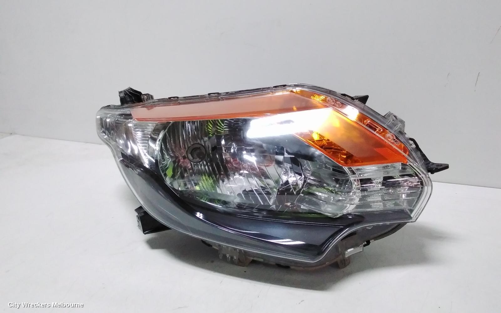 MITSUBISHI TRITON RIGHT HEADLAMP, MQ, HALOGEN TYPE, CLEAR INSERT, 03/2015 - 10/2018