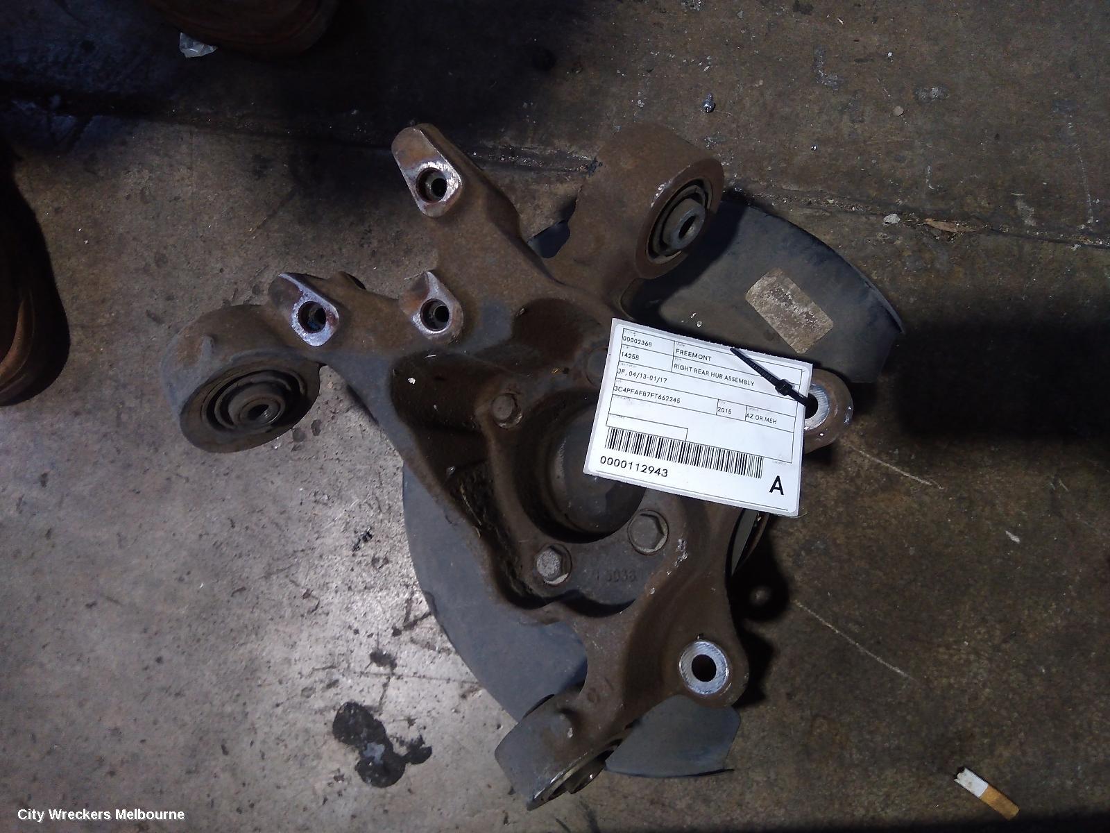 FIAT FREEMONT RIGHT REAR HUB ASSEMBLY, JF, 04/2013 - 01/2017