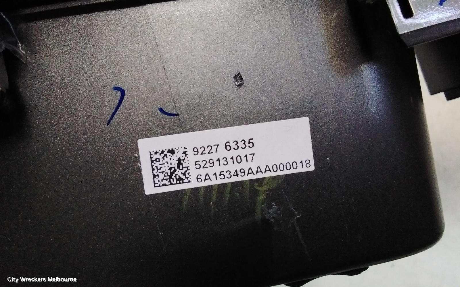 HOLDEN COMMODORE PWR DR WIND SWITCH, RH FRONT (MASTER SWITCH), VF, SILVER, 4 SWITCH TYPE, 05/2013 - 12/2017