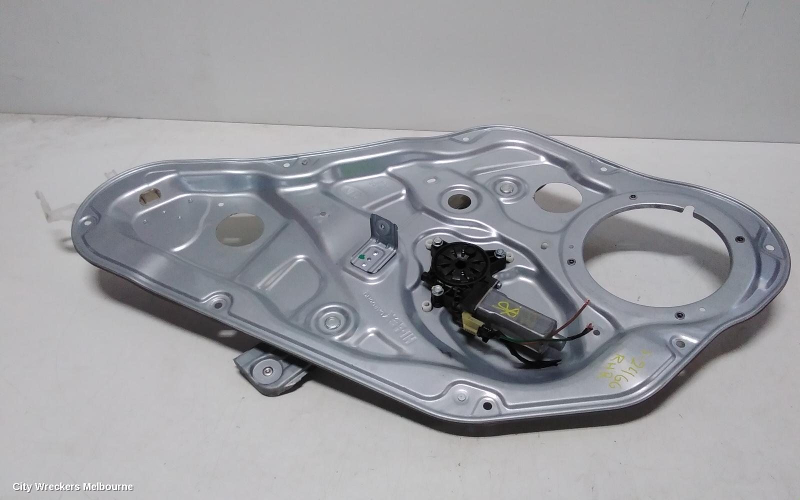 KIA SORENTO RIGHT REAR WND REG/MOTOR, REGULATOR (NO MOTOR), XM, 10/2009 - 12/2014