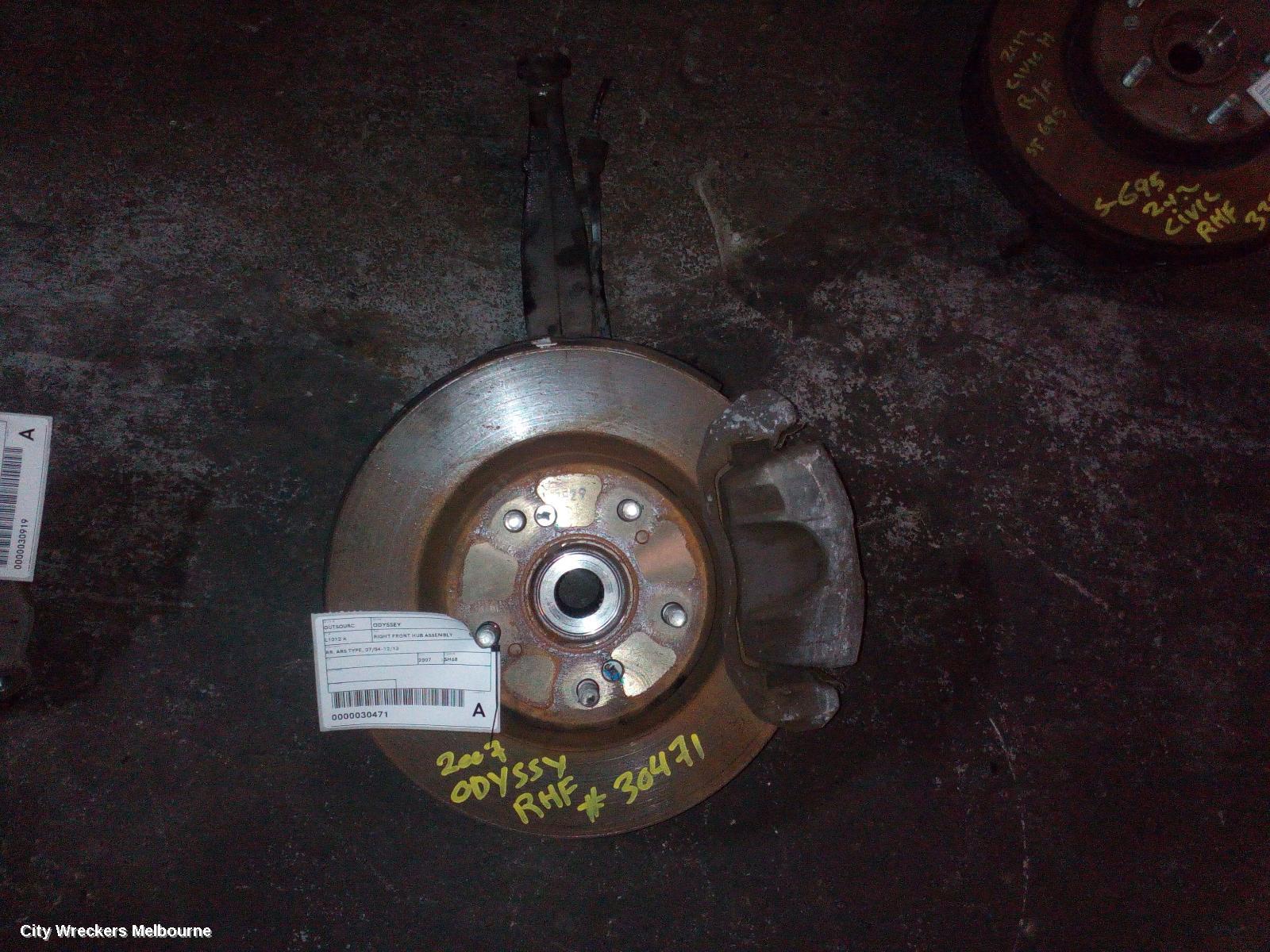 HONDA ODYSSEY RIGHT FRONT HUB ASSEMBLY, RB, ABS TYPE, 07/2004 - 12/2013