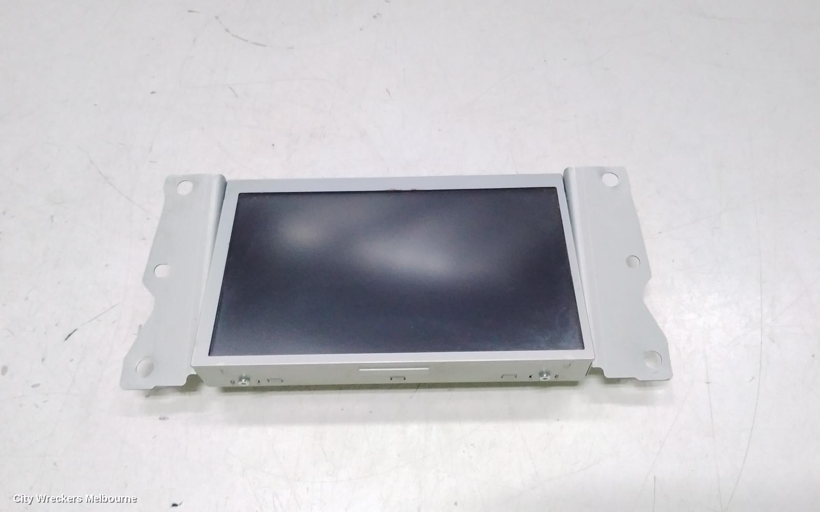 LDV G10 RADIO/CD/DVD/SAT/TV, DISPLAY UNIT, 10IN TOUCHSCREEN, SV7A/SV7C, WAGON/VAN, 04/2015 ONWARDS