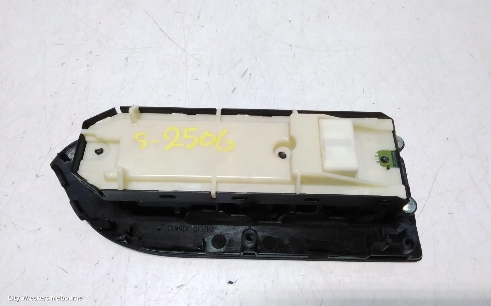 TOYOTA PRADO PWR DR WIND SWITCH, RH FRONT (MASTER SWITCH), 5DR TYPE, 150 SERIES, 08/2009 - 11/2023