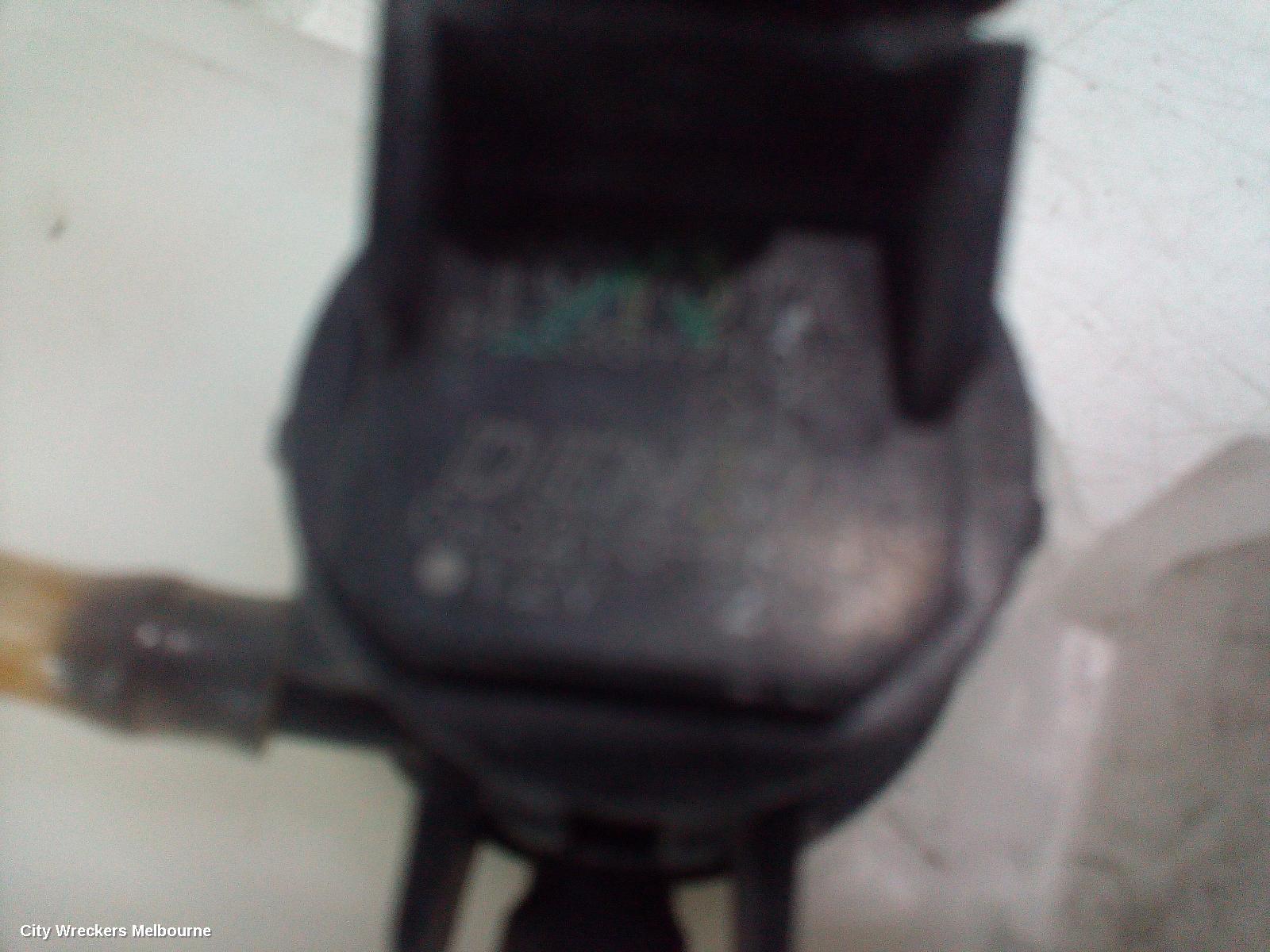 TOYOTA COROLLA WASHER BOTTLE, ZRE172R, SEDAN, 12/2013 - 06/2019