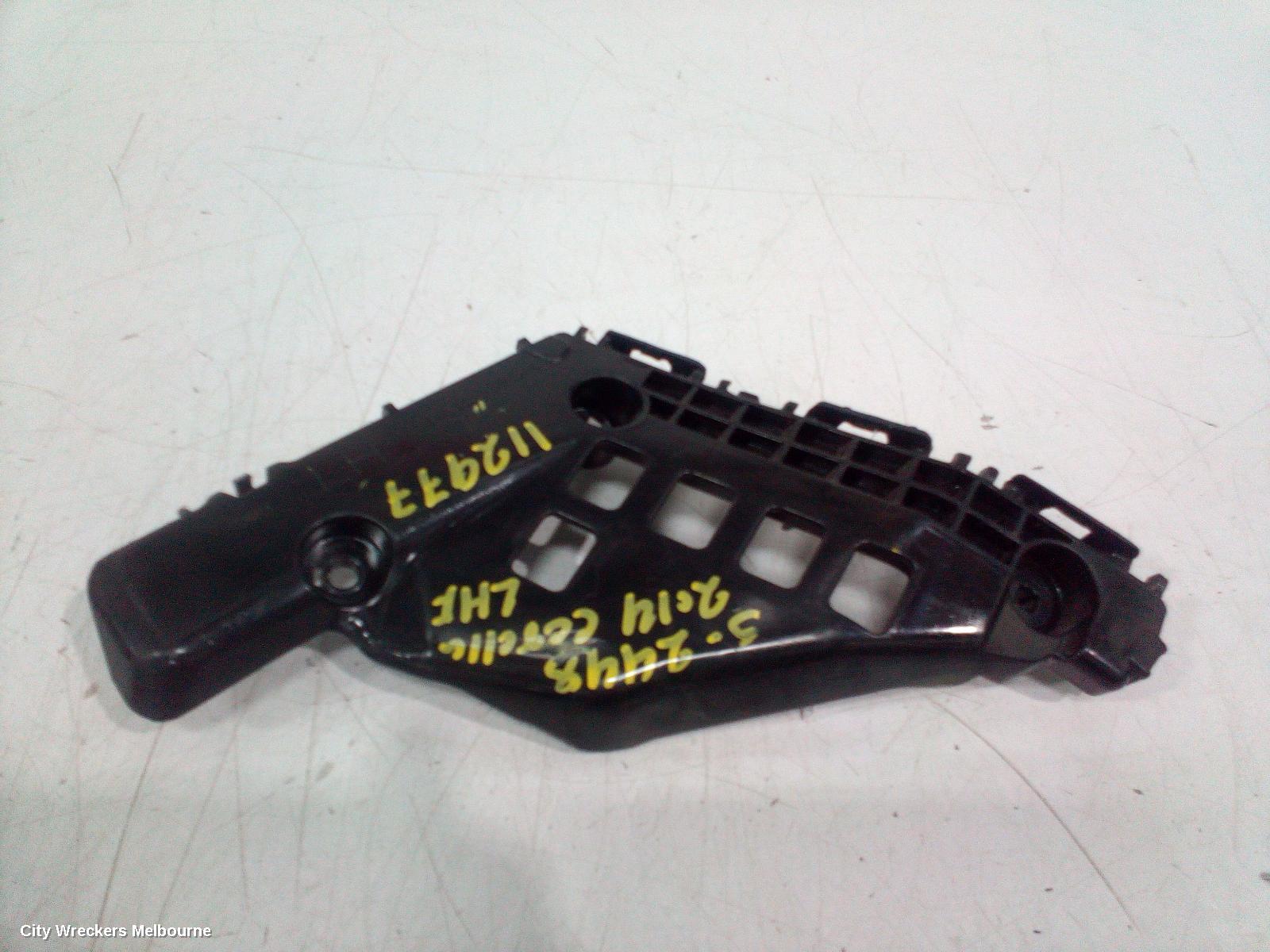 TOYOTA COROLLA, ZRE172R, SEDAN, 12/2013 - 06/2019, LHF BAR BRAKET: 112977