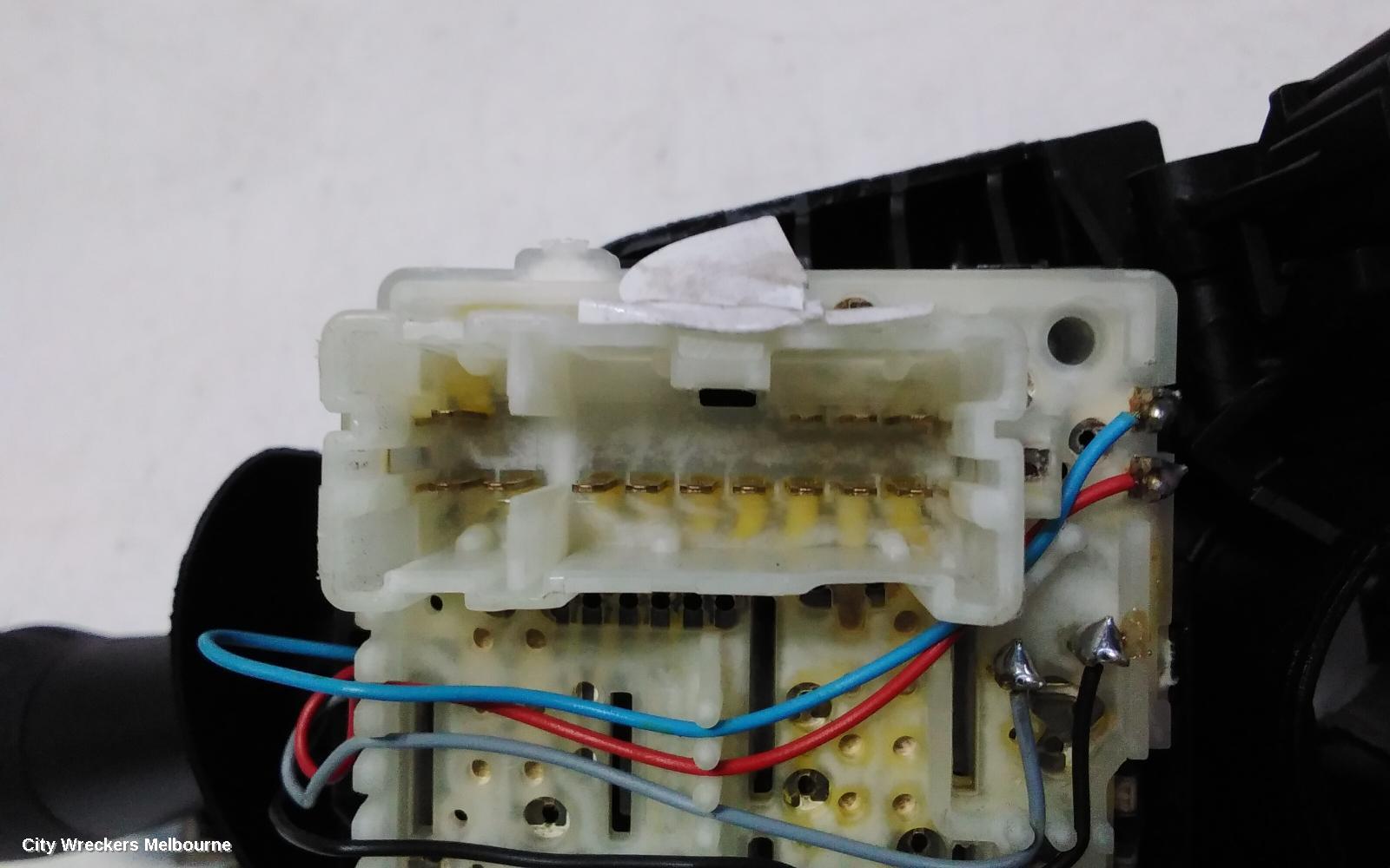RENAULT TRAFIC COMBINATION SWITCH, FLASHER SWITCH, X82, 01/2015 ONWARDS