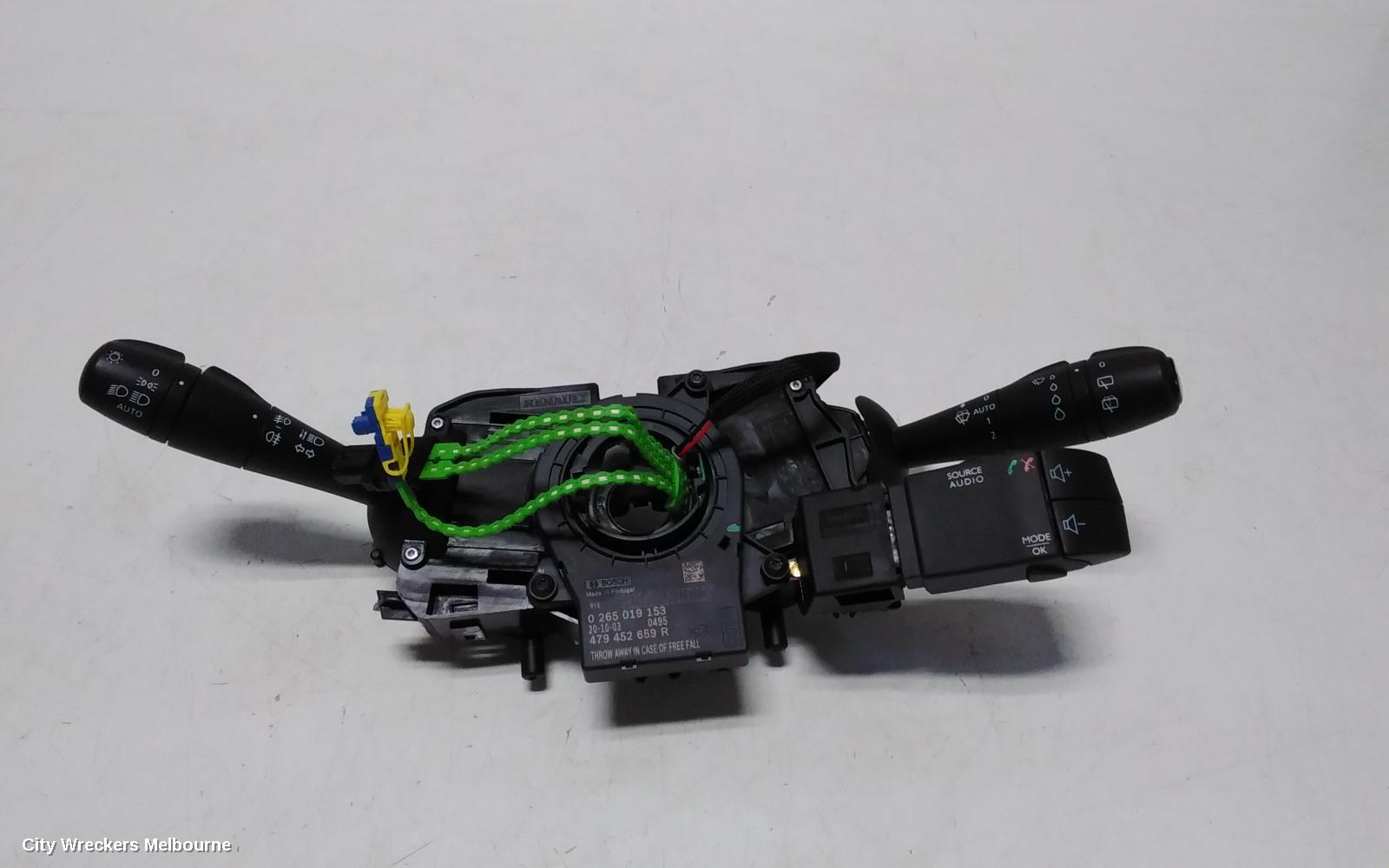 RENAULT TRAFIC COMBINATION SWITCH, FLASHER SWITCH, X82, 01/2015 ONWARDS