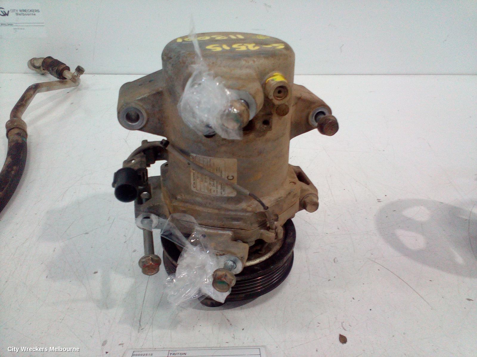 MITSUBISHI TRITON TRANS/GEARBOX, AUTO, 4WD, DIESEL, 2.4, 4N15, 5 SPEED (V5AWF TRANS CODE), W/ TRANSFER CASE, EASY SELECT 4WD TYPE, MQ, 03/2015 - 10/2018