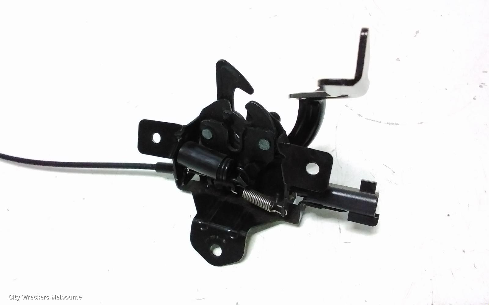 HYUNDAI STARIA BONNET LOCK/SUPPORT, US4, 04/2021 ONWARDS