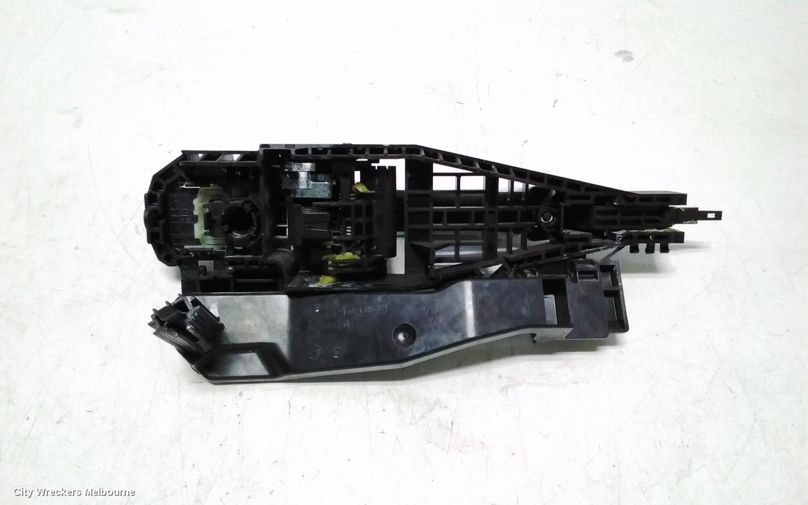 JEEP CHEROKEE DOOR HANDLE, OUTER, LH REAR, COLOUR CODED, KL, 06/2014 - 11/2022