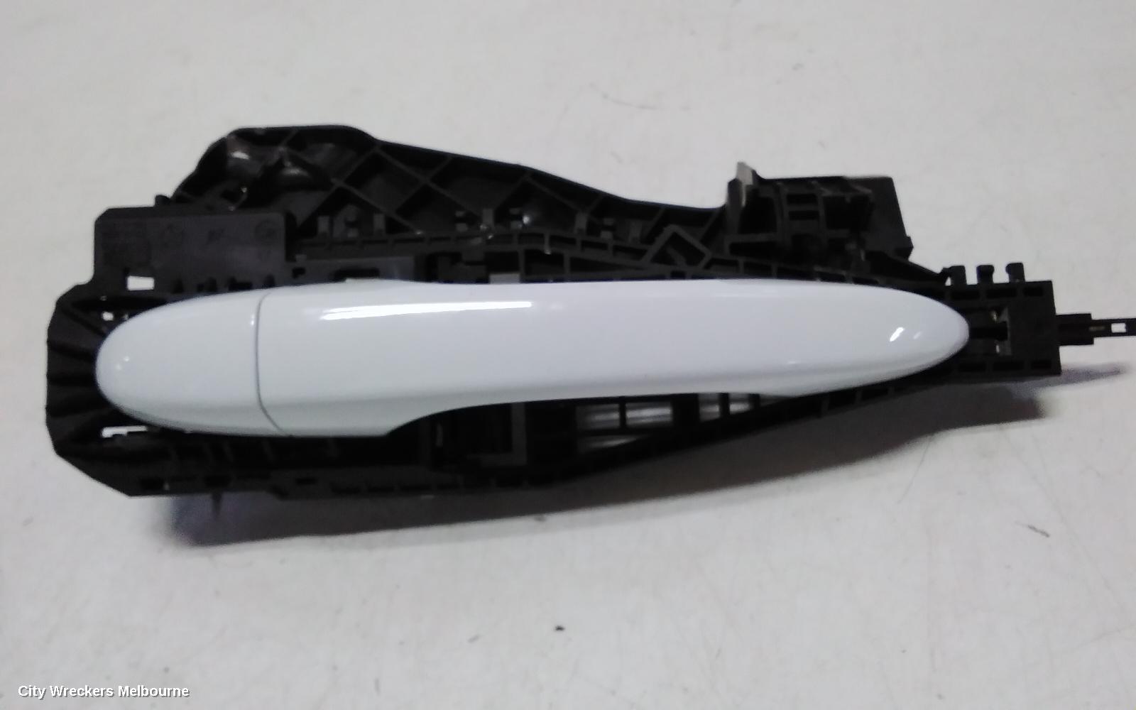JEEP CHEROKEE DOOR HANDLE, OUTER, LH REAR, COLOUR CODED, KL, 06/2014 - 11/2022