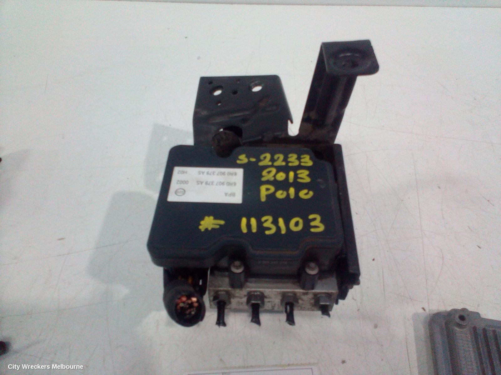 VOLKSWAGEN POLO ABS PUMP/MODULATOR, 6R, P/N 6R0907379AS, 05/2010 - 09/2017