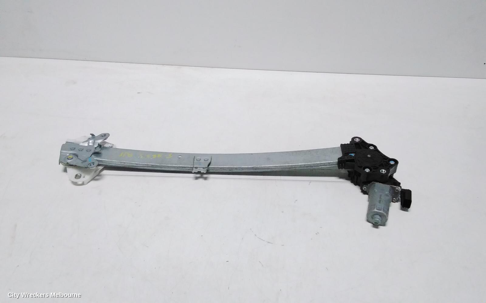 HONDA ACCORD RIGHT FRONT WINDOW REG/MOTOR, 9TH GEN, 05/2013 - 08/2019